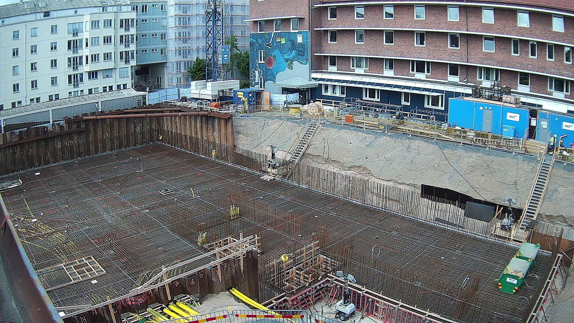 Byggarbetsplatsen sett från hus 01, "Folkhögskolan", med Science Park House i bakgrunden.