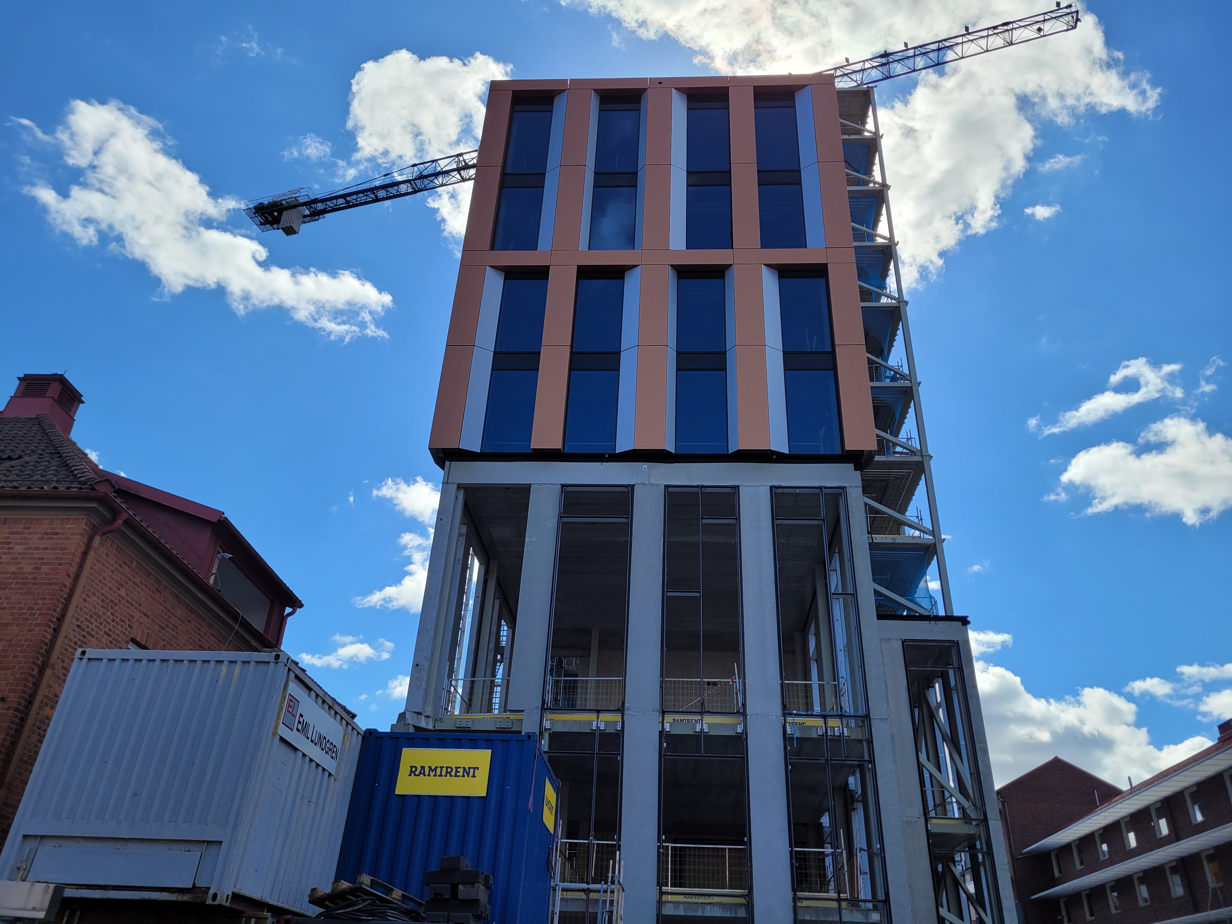Science Park Towers fasad mot Gjuterigatan